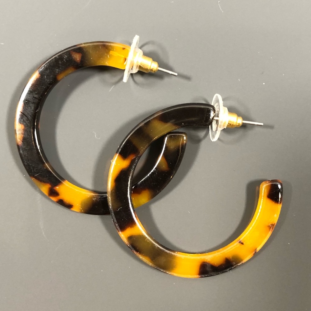 1” acrylic hoops.